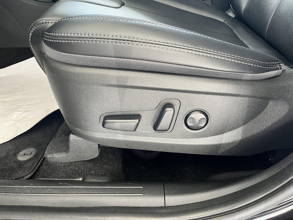 2023 Hyundai Santa Fe Urban AWD in Saint-Georges, Quebec - 18 - w1024h768px