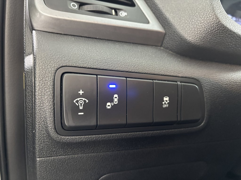 Hyundai Tucson AWD 4dr 1.6L Premium -Ltd Avail- 2016 à Saint-Georges, Québec - 19 - w1024h768px