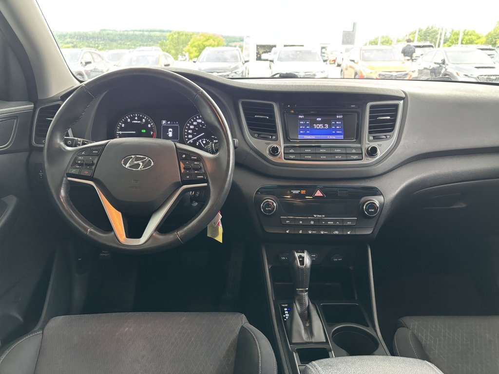 Hyundai Tucson AWD 4dr 1.6L Premium -Ltd Avail- 2016 à Saint-Georges, Québec - 10 - w1024h768px