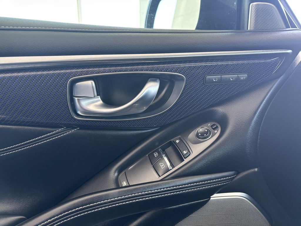 Infiniti Q60 2dr Cpe 3.0t Red Sport 400 2017 à Saint-Georges, Québec - 19 - w1024h768px