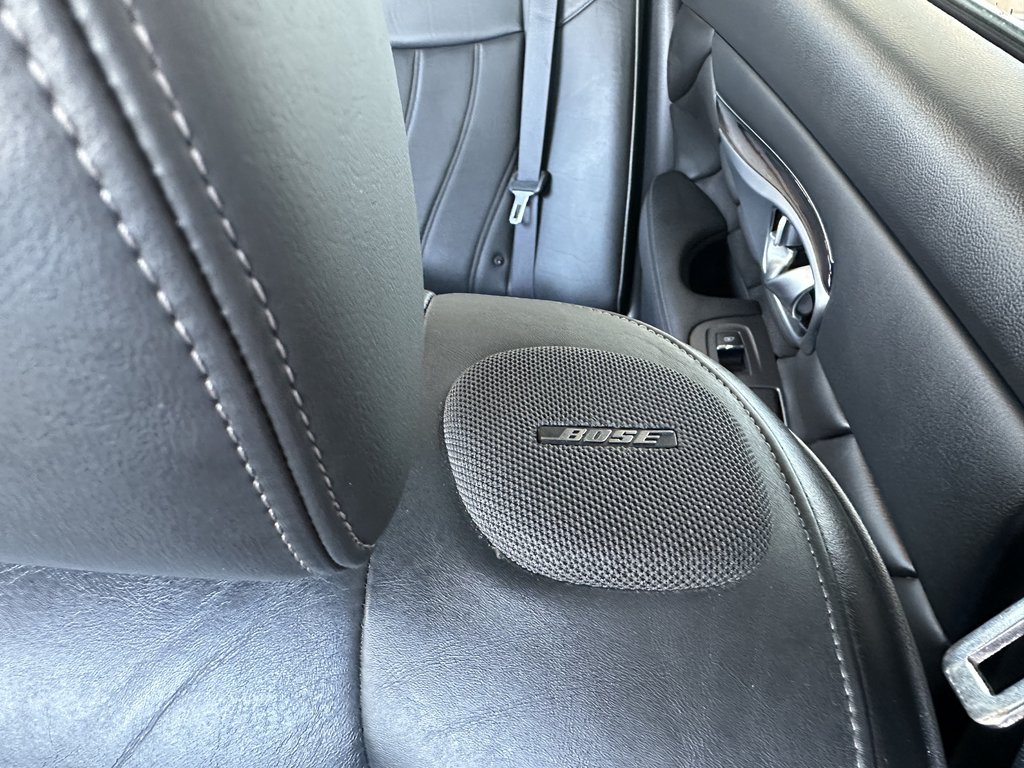 Infiniti Q70L 4dr Sdn V8 2015 à Saint-Georges, Québec - 21 - w1024h768px