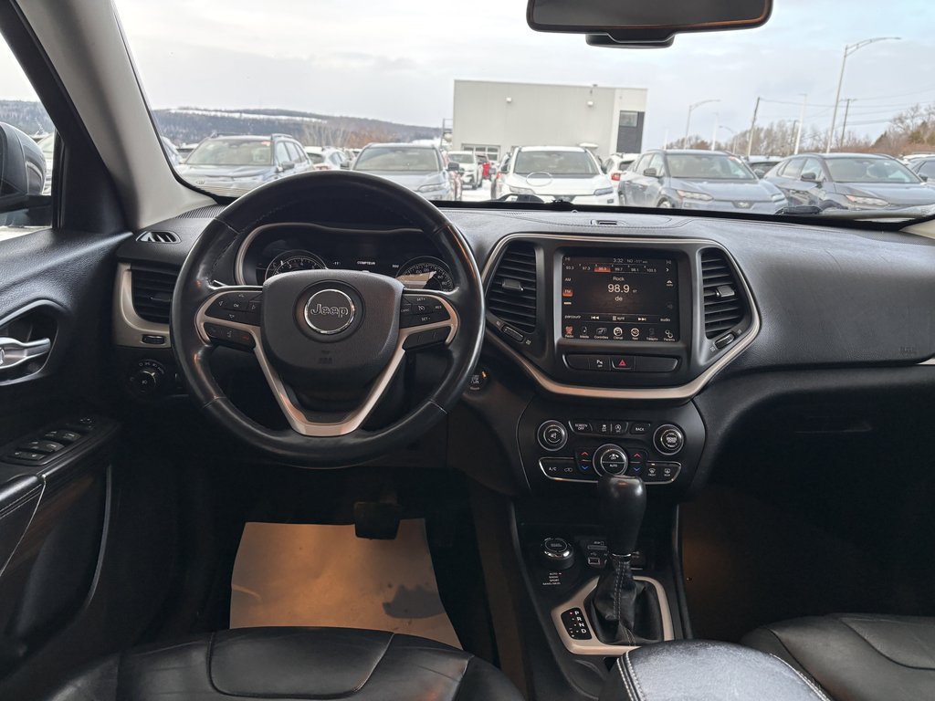 2015 Jeep Cherokee 4WD 4dr Limited in Saint-Georges, Quebec - 12 - w1024h768px