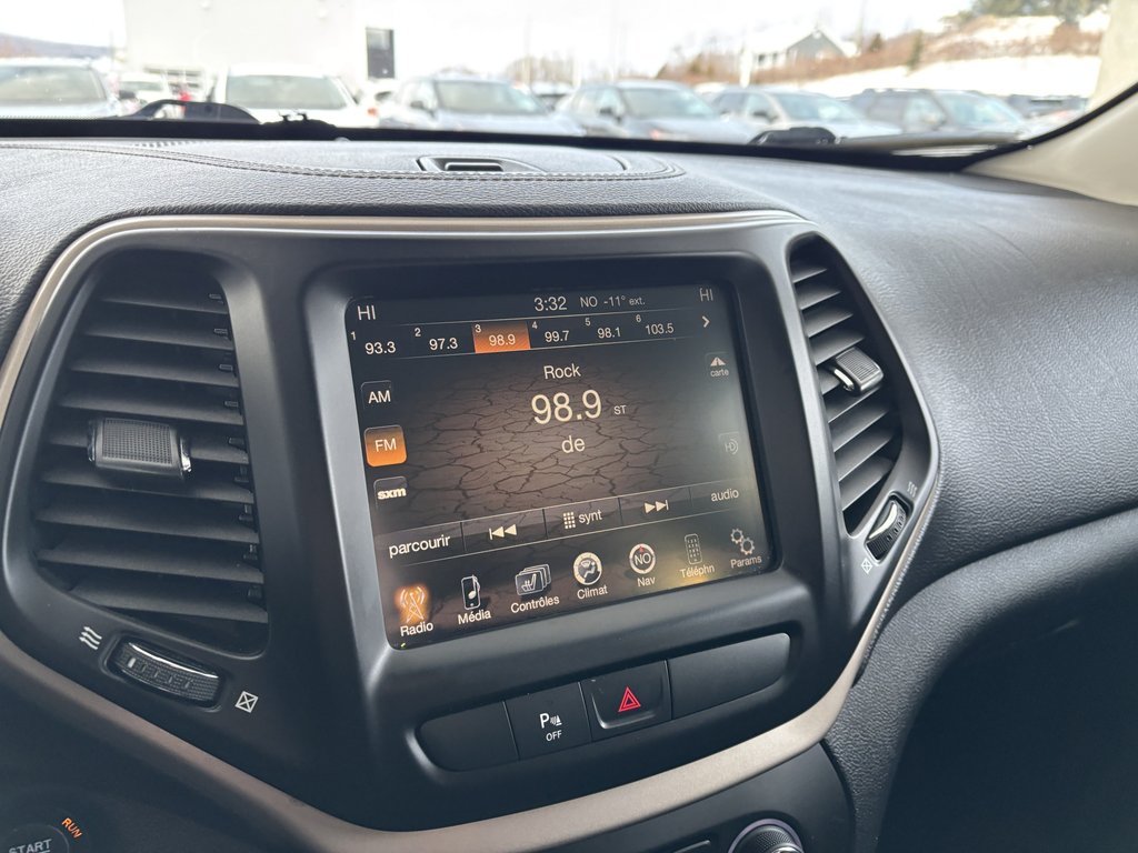 2015 Jeep Cherokee 4WD 4dr Limited in Saint-Georges, Quebec - 15 - w1024h768px