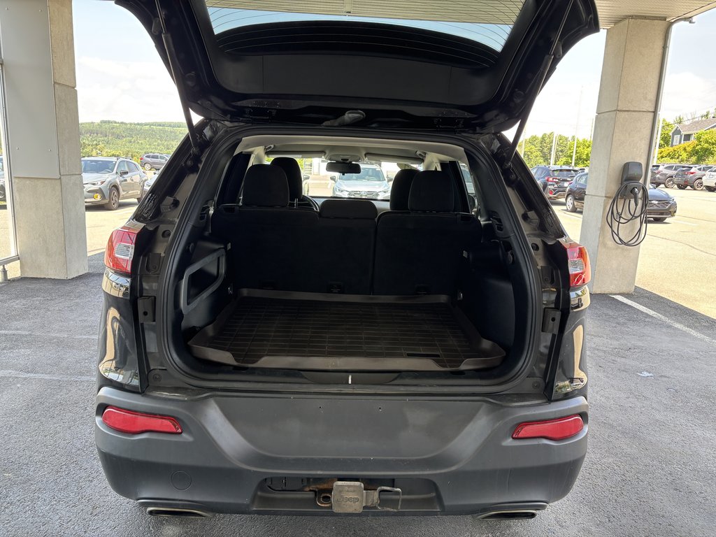 2017 Jeep Cherokee 4WD 4dr North in Saint-Georges, Quebec - 20 - w1024h768px