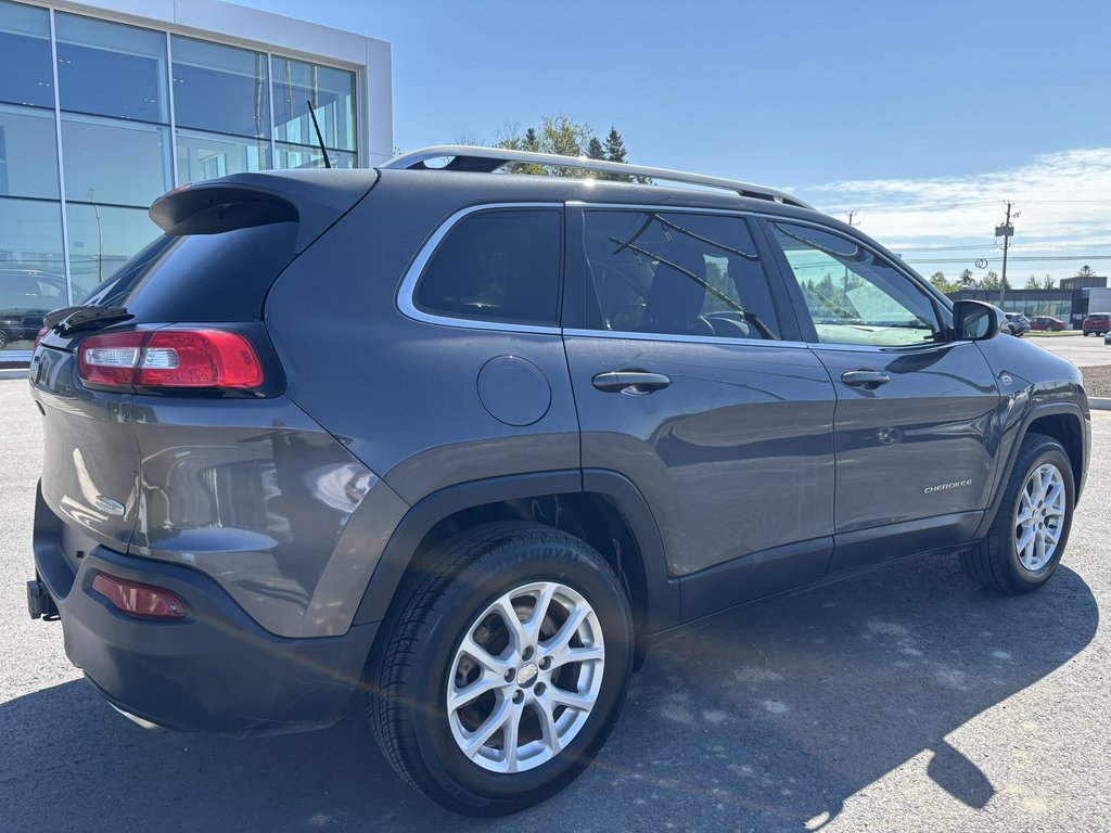 Jeep Cherokee 4WD 4dr North 2017 à Saint-Georges, Québec - 6 - w1024h768px