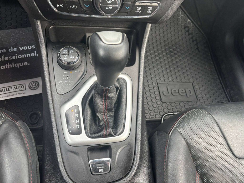 Jeep Cherokee Trailhawk Leather Plus 2018 à Saint-Georges, Québec - 17 - w1024h768px