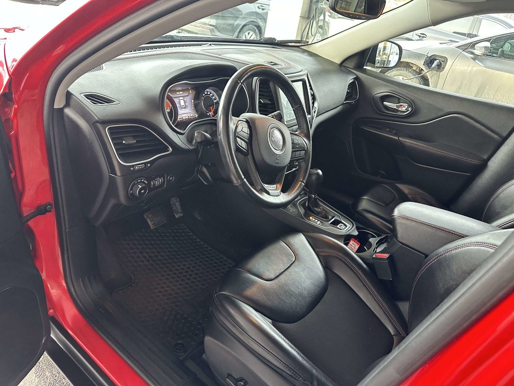 Jeep Cherokee Trailhawk 4x4 2019 à Saint-Georges, Québec - 10 - w1024h768px