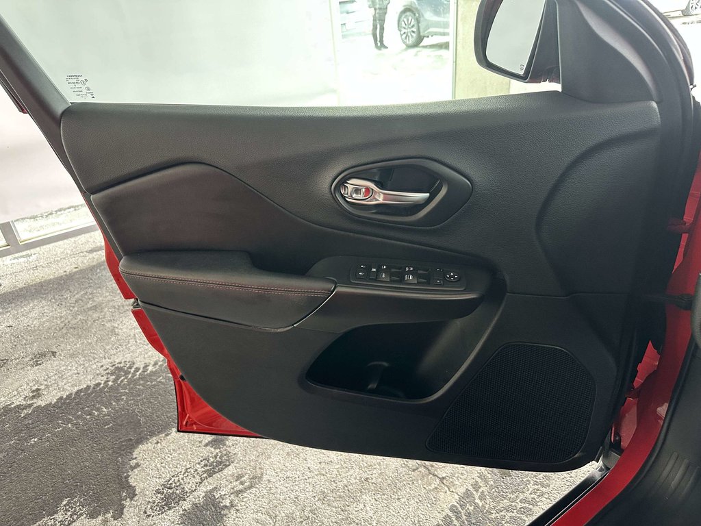 Jeep Cherokee Trailhawk 4x4 2019 à Saint-Georges, Québec - 19 - w1024h768px