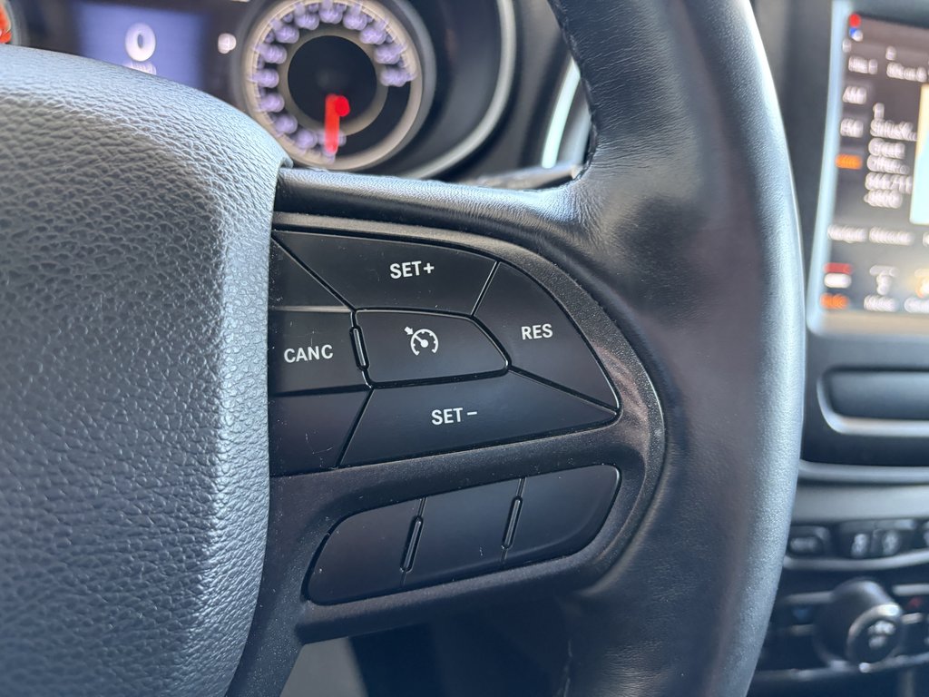2019 Jeep Cherokee Trailhawk 4x4 in Saint-Georges, Quebec - 11 - w1024h768px