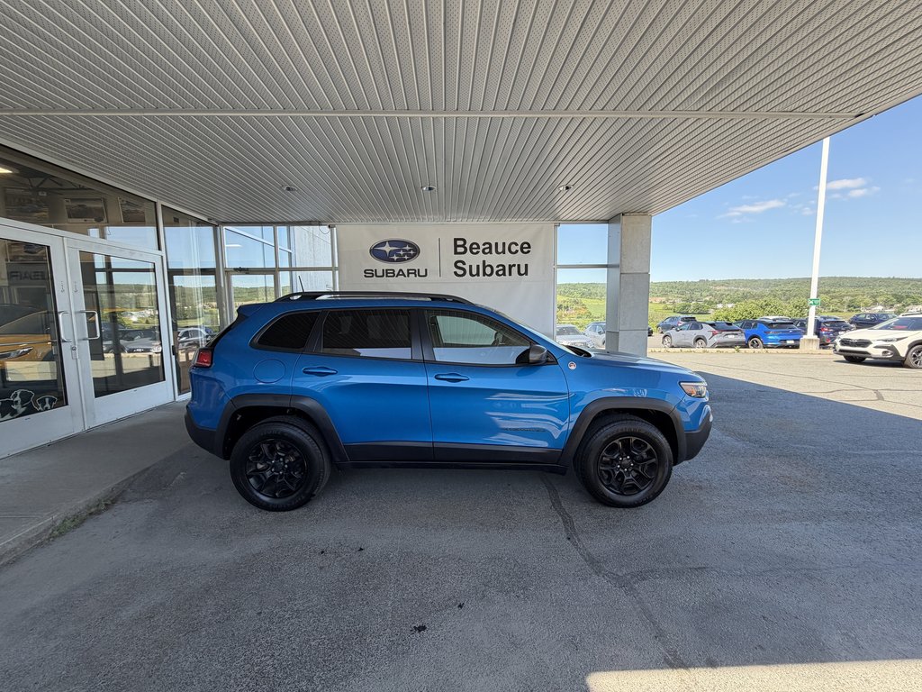 2019 Jeep Cherokee Trailhawk 4x4 in Saint-Georges, Quebec - 2 - w1024h768px