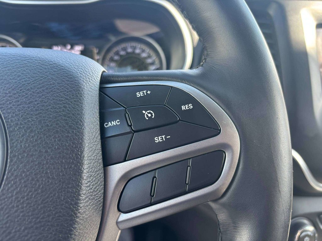 Jeep Cherokee North 2019 à Saint-Georges, Québec - 11 - w1024h768px