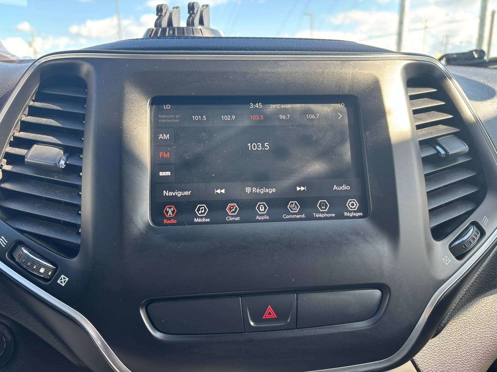 Jeep Cherokee North 2019 à Saint-Georges, Québec - 12 - w1024h768px
