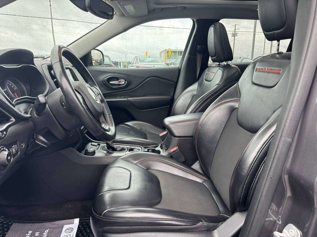 2019 Jeep Cherokee Trailhawk in Saint-Georges, Quebec - 8 - w1024h768px