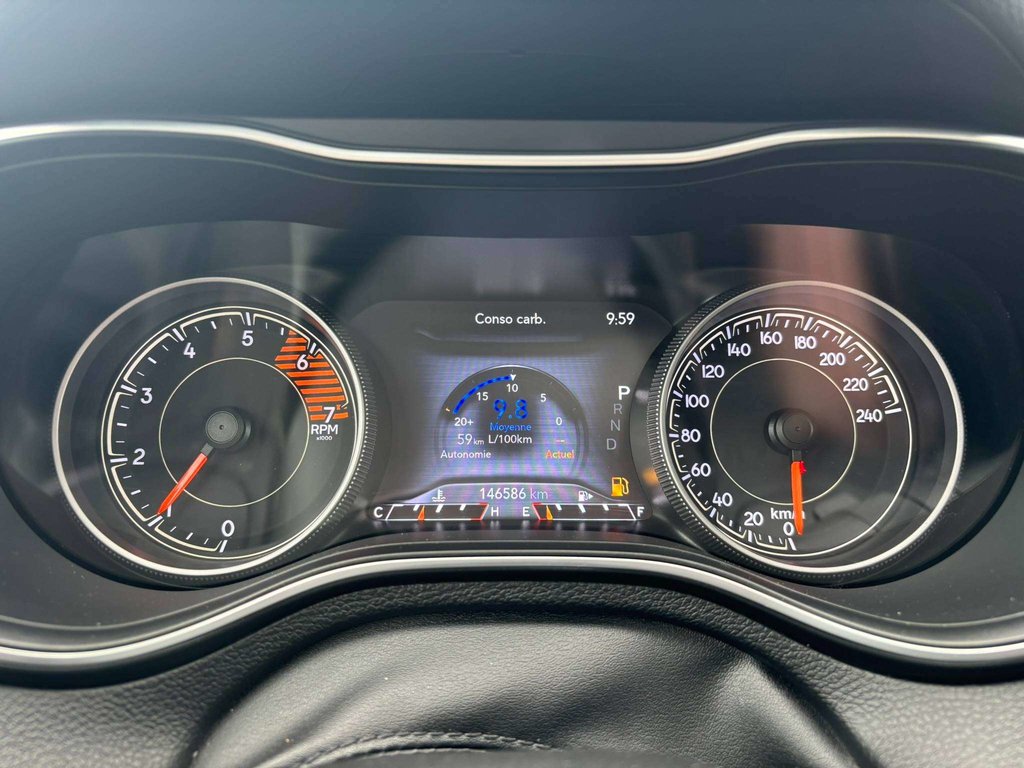 2019 Jeep Cherokee Trailhawk in Saint-Georges, Quebec - 12 - w1024h768px