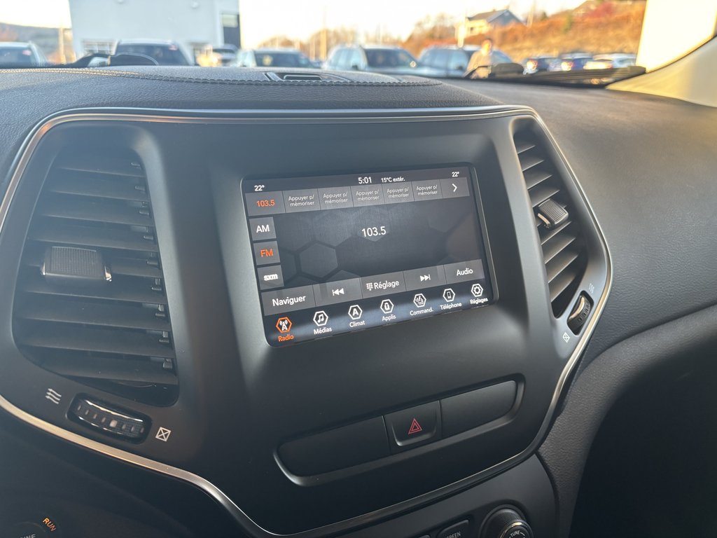 2020 Jeep Cherokee North 4x4 in Saint-Georges, Quebec - 15 - w1024h768px