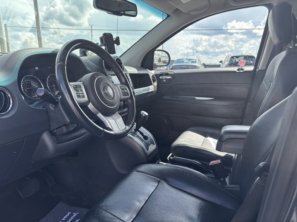 2014 Jeep Compass 4WD 4dr Limited in Saint-Georges, Quebec - 7 - w1024h768px