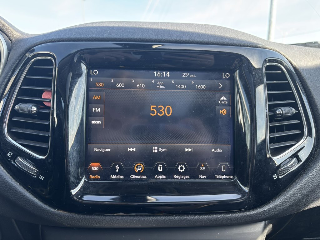 Jeep Compass Limited 4x4 2018 à Saint-Georges, Québec - 15 - w1024h768px