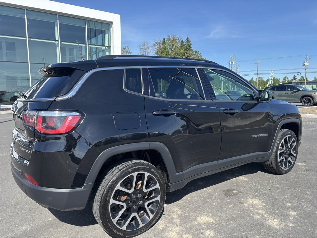 Jeep Compass Limited 4x4 2018 à Saint-Georges, Québec - 7 - w1024h768px