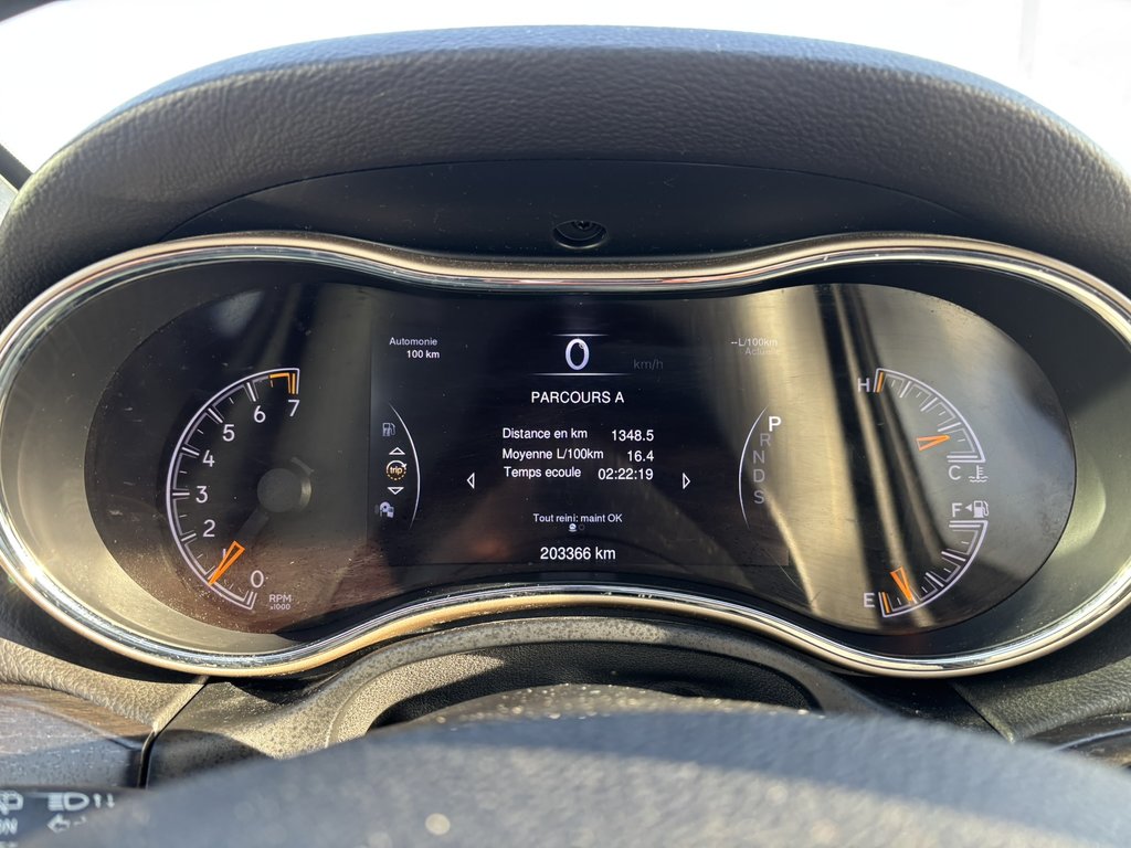 2015 Jeep Grand Cherokee 4WD 4dr Limited in Saint-Georges, Quebec - 13 - w1024h768px