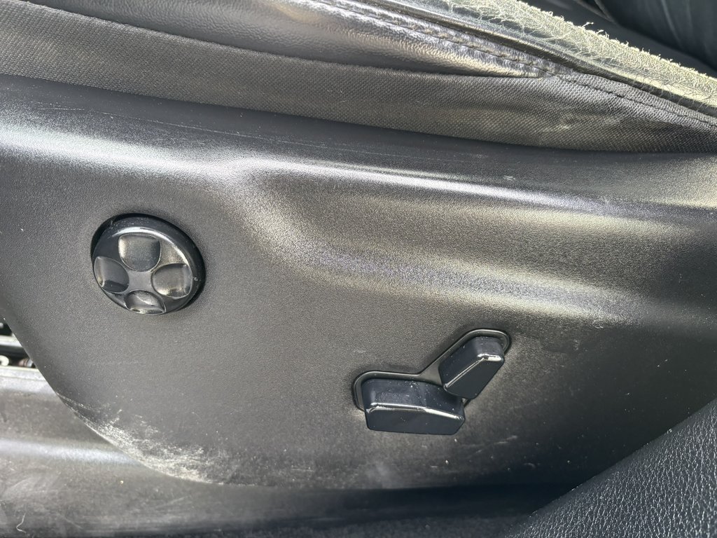 2015 Jeep Grand Cherokee 4WD 4dr Limited in Saint-Georges, Quebec - 13 - w1024h768px