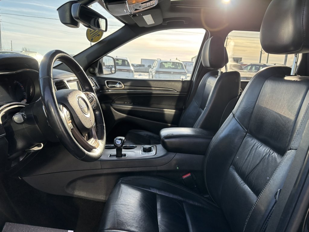 2015 Jeep Grand Cherokee 4WD 4dr Limited in Saint-Georges, Quebec - 9 - w1024h768px