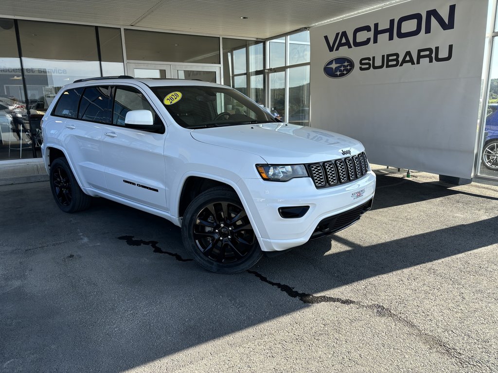 2020  Grand Cherokee Altitude 4x4 in Saint-Georges, Quebec - 1 - w1024h768px