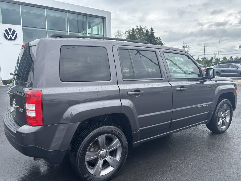 Jeep Patriot 4WD 4dr High Altitude 2015 à Saint-Georges, Québec - 6 - w1024h768px