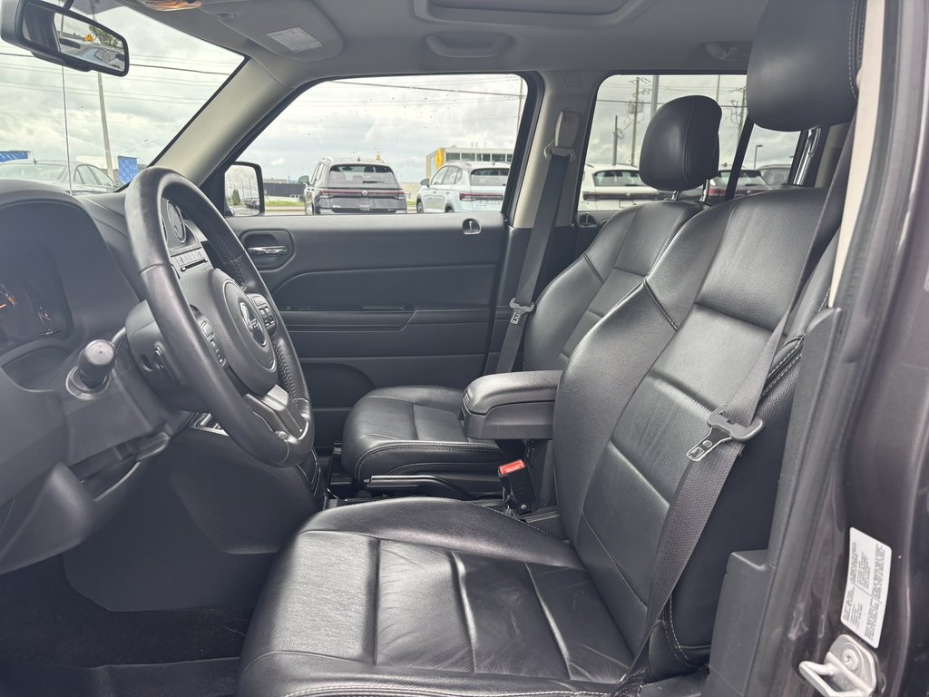 Jeep Patriot 4WD 4dr High Altitude 2015 à Saint-Georges, Québec - 8 - w1024h768px