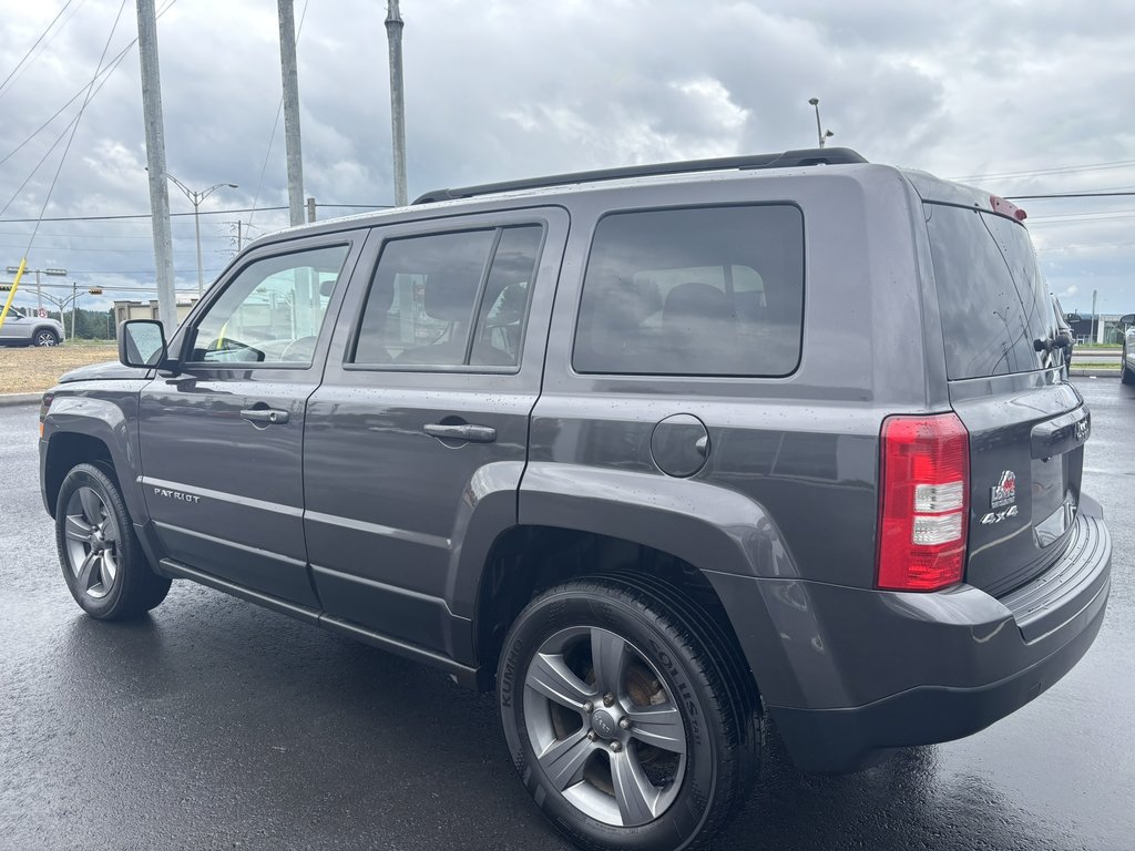 Jeep Patriot 4WD 4dr High Altitude 2015 à Saint-Georges, Québec - 4 - w1024h768px