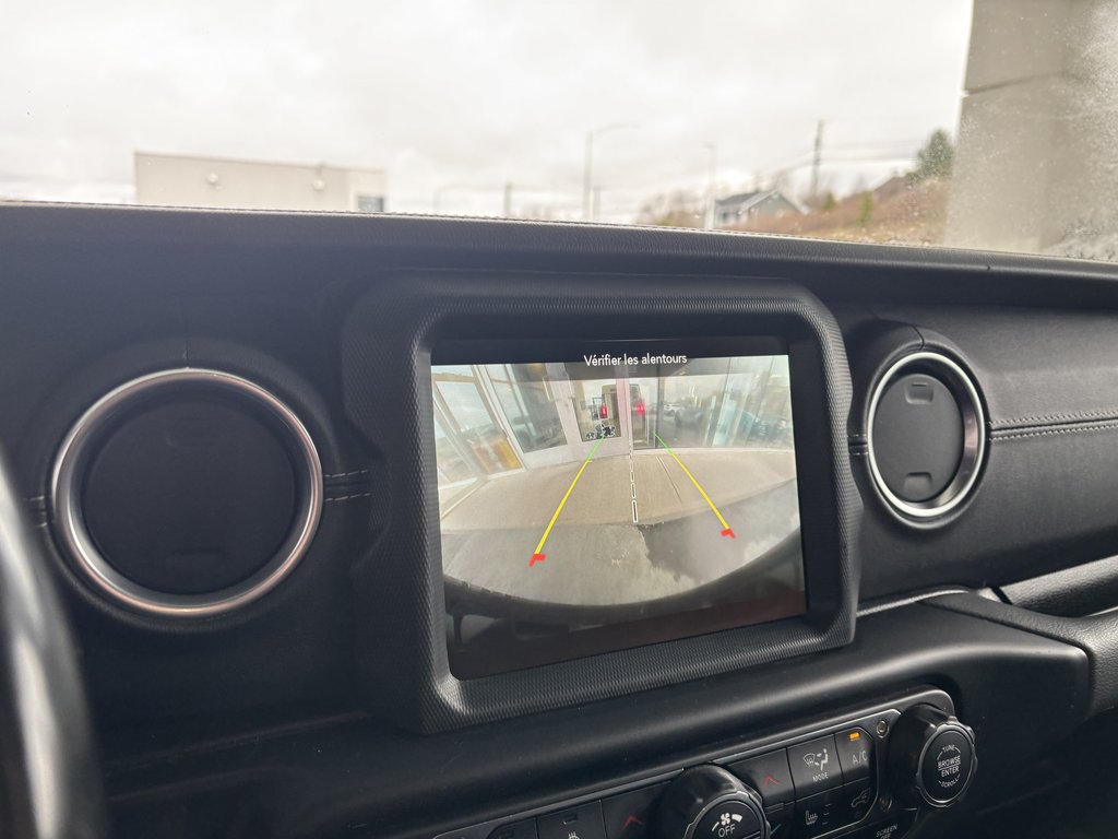 2022 Jeep Wrangler 4xe Unlimited Sahara 4x4 in Saint-Georges, Quebec - 16 - w1024h768px