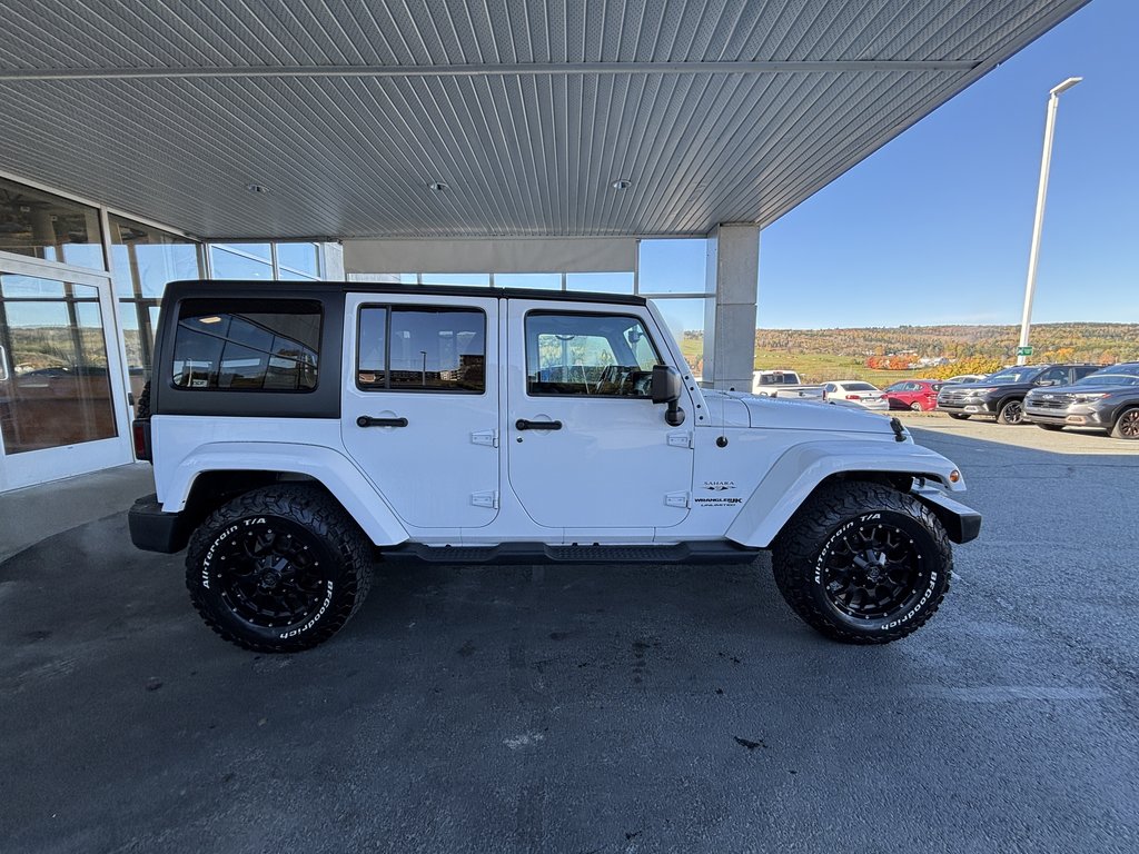 WRANGLER JK UNLIMITED Sahara 4x4 2018 à Saint-Georges, Québec - 2 - w1024h768px