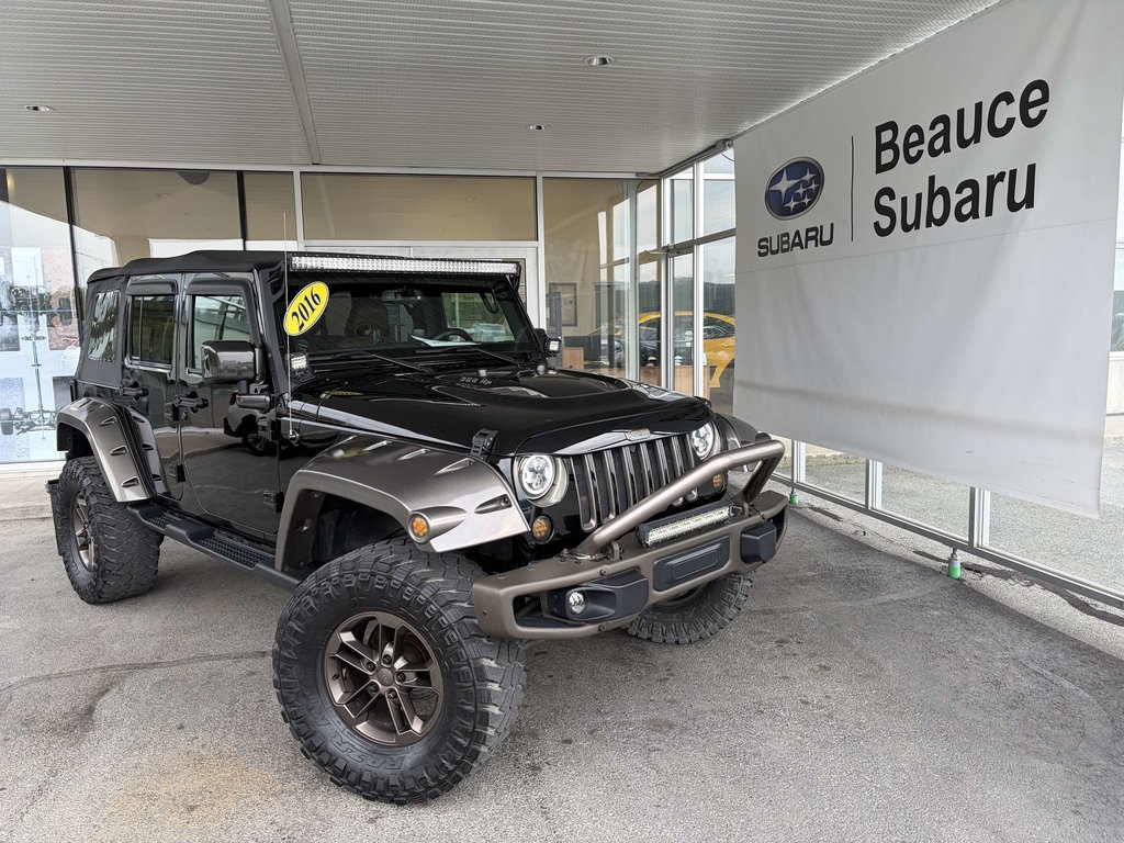 2016 Jeep WRANGLER UNLIMITED 4WD 4dr 75th Anniversary in Saint-Georges, Quebec - 1 - w1024h768px