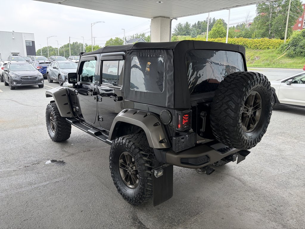 2016 Jeep WRANGLER UNLIMITED 4WD 4dr 75th Anniversary in Saint-Georges, Quebec - 5 - w1024h768px