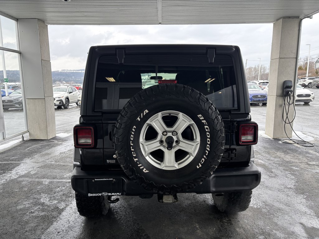 Jeep WRANGLER UNLIMITED Sport 4x4 2019 à Saint-Georges, Québec - 4 - w1024h768px