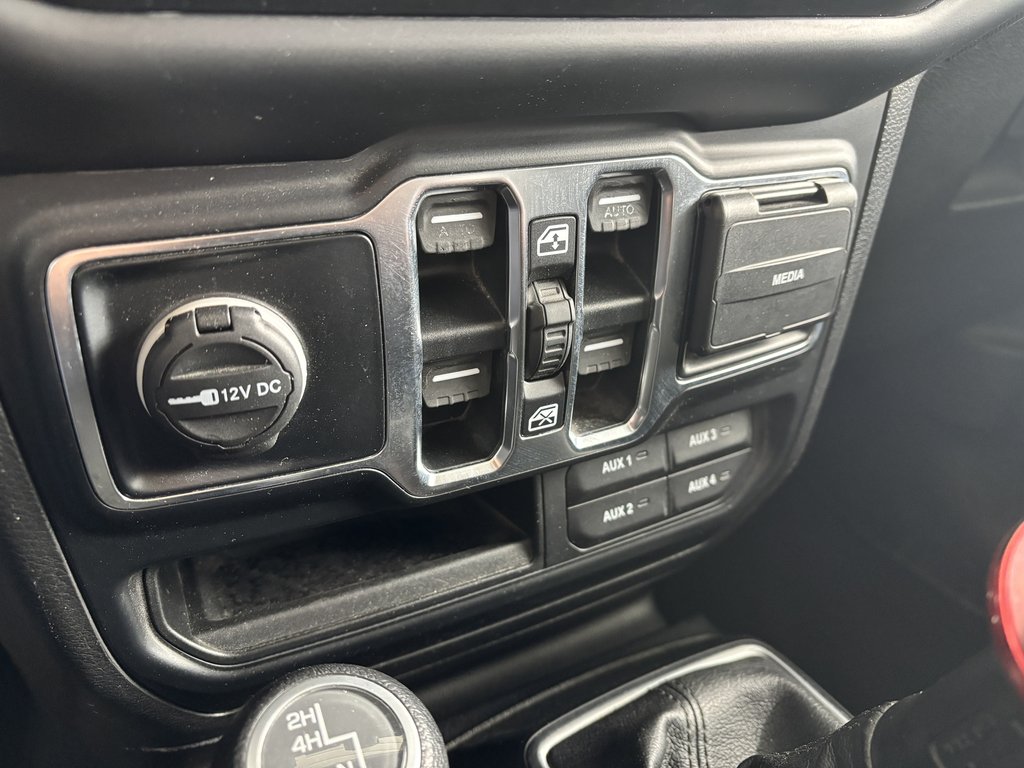 Jeep WRANGLER UNLIMITED Sport 4x4 2019 à Saint-Georges, Québec - 17 - w1024h768px