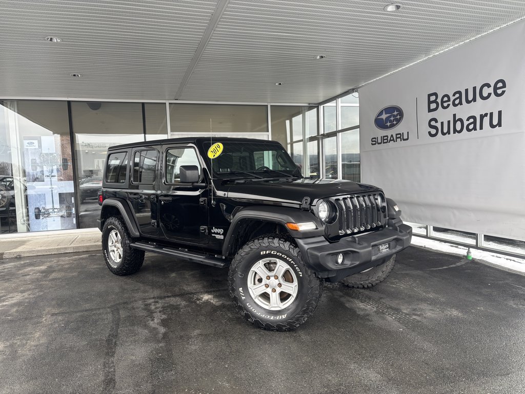 Jeep WRANGLER UNLIMITED Sport 4x4 2019 à Saint-Georges, Québec - 1 - w1024h768px