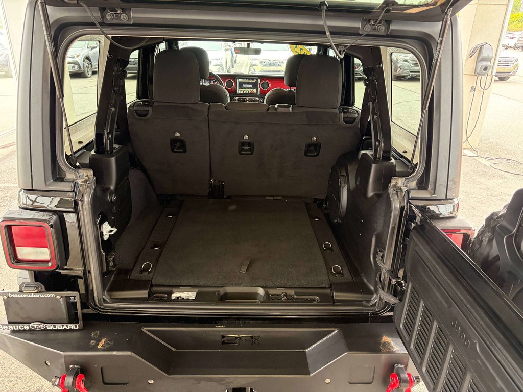 2023 Jeep Wrangler Rubicon in Saint-Georges, Quebec - 19 - w1024h768px