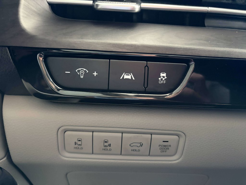 Kia Carnival EX 2024 à Saint-Georges, Québec - 18 - w1024h768px