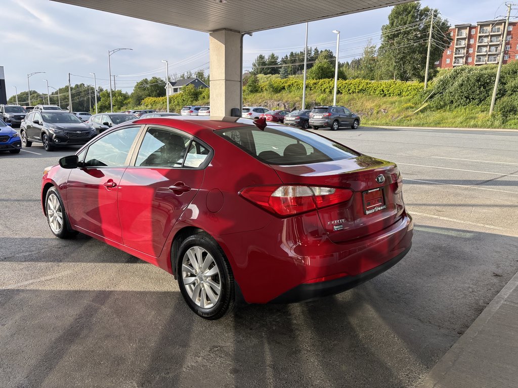 2015 Kia Forte 4dr Sdn Auto LX in Saint-Georges, Quebec - 5 - w1024h768px