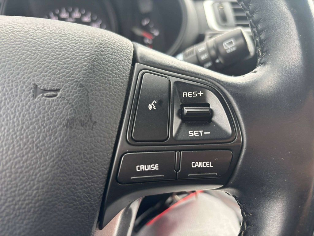 2016 Kia Rio EX in Saint-Georges, Quebec - 9 - w1024h768px