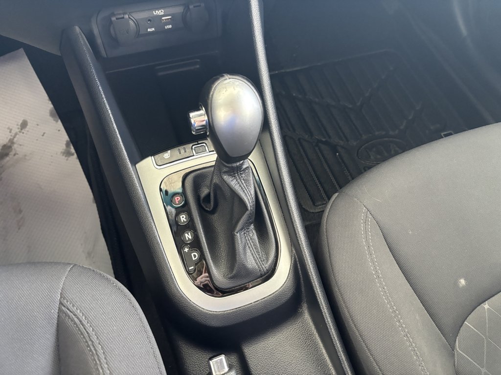 2017 Kia Rio 5dr HB Auto EX Special Edition in Saint-Georges, Quebec - 19 - w1024h768px