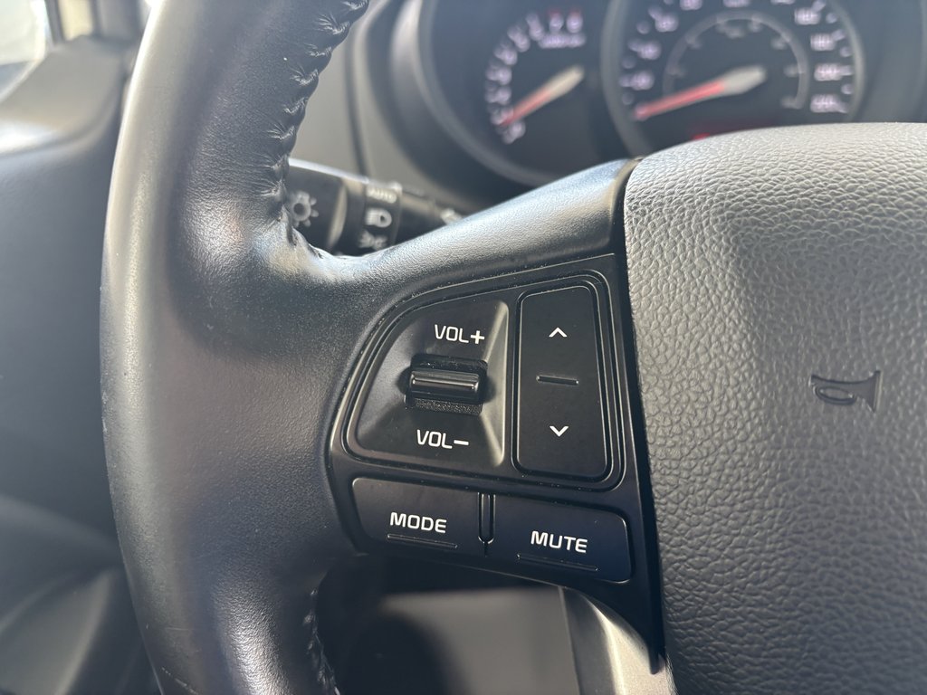 2017 Kia Rio 5dr HB Auto EX Special Edition in Saint-Georges, Quebec - 14 - w1024h768px