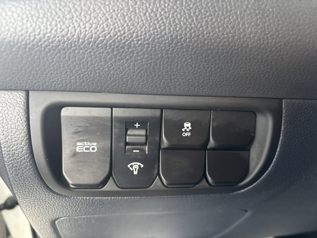 2017 Kia Rio 5dr HB Auto EX Special Edition in Saint-Georges, Quebec - 20 - w1024h768px