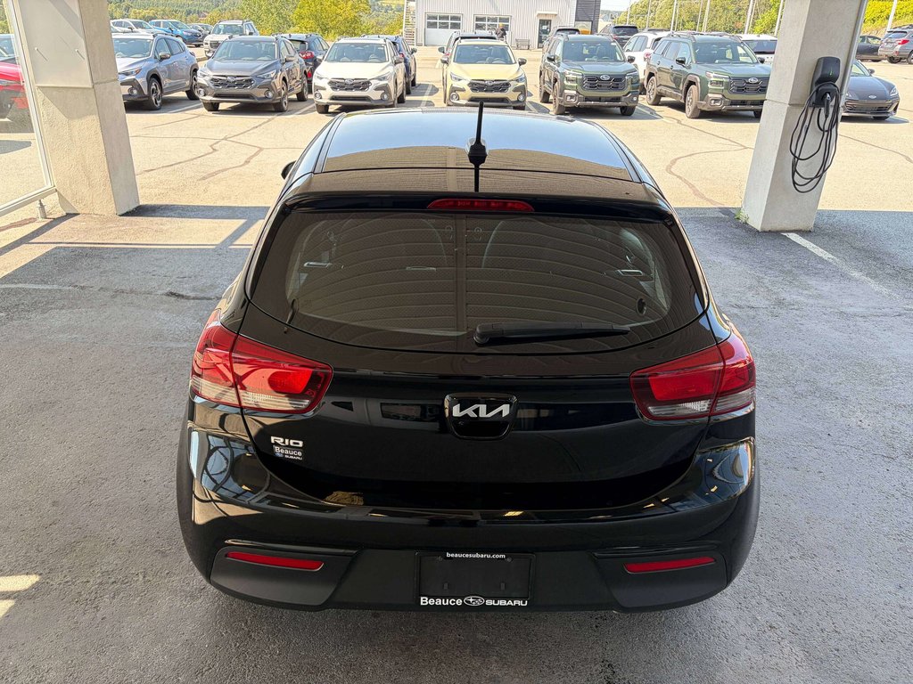Kia Rio EX Premium 2023 à Saint-Georges, Québec - 4 - w1024h768px