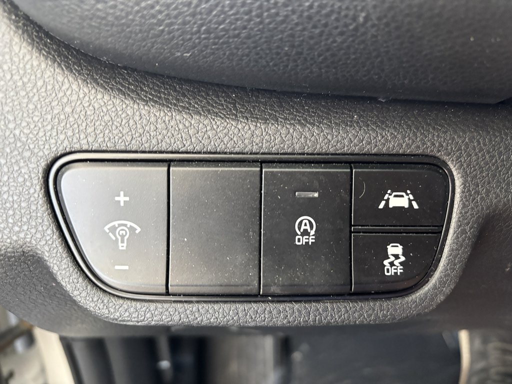 2022 Kia Seltos EX AWD in Saint-Georges, Quebec - 19 - w1024h768px