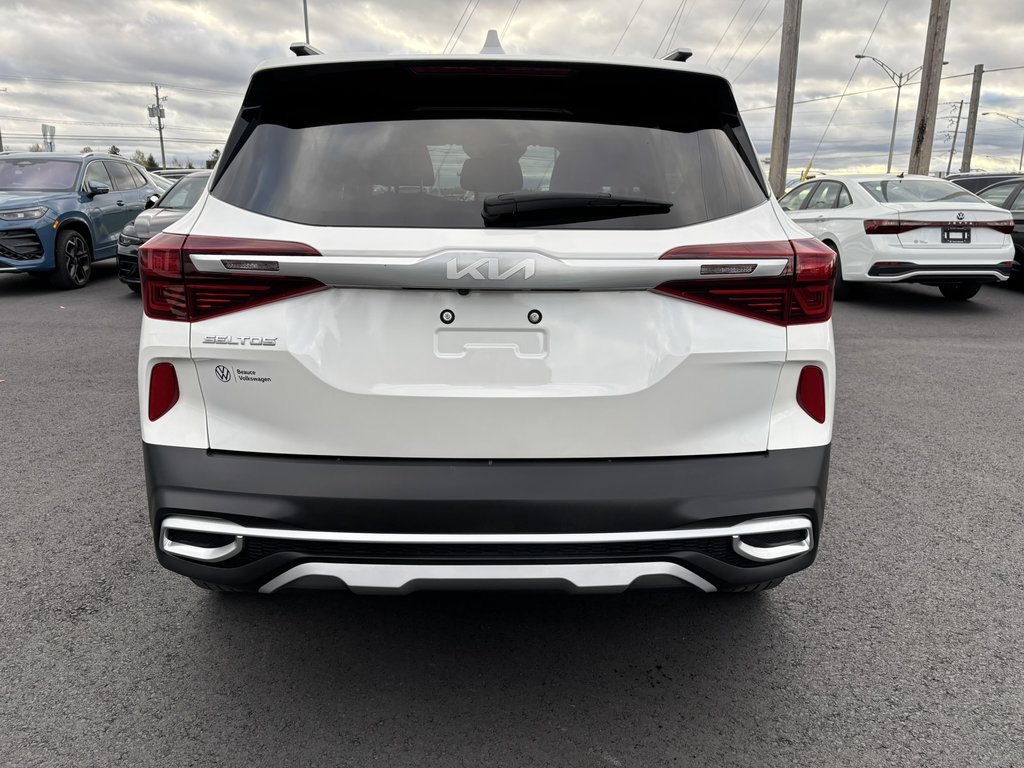 Kia Seltos EX AWD 2023 à Saint-Georges, Québec - 6 - w1024h768px