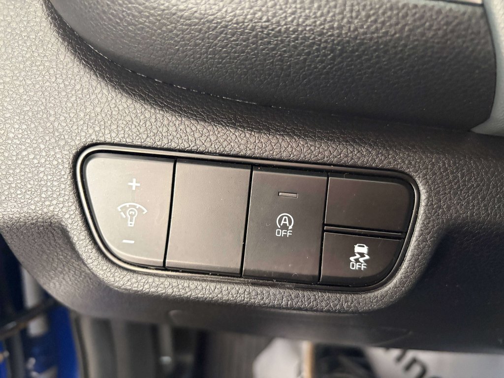 Kia Seltos LX 2023 à Saint-Georges, Québec - 17 - w1024h768px