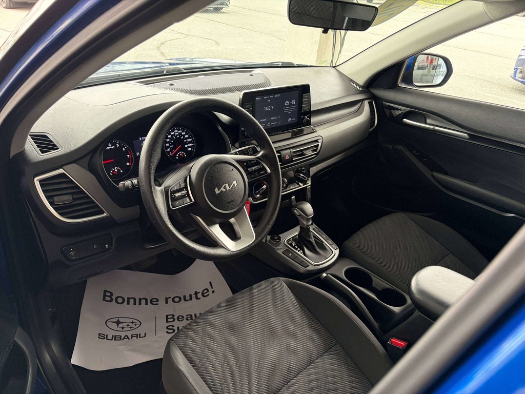 Kia Seltos LX 2023 à Saint-Georges, Québec - 10 - w1024h768px