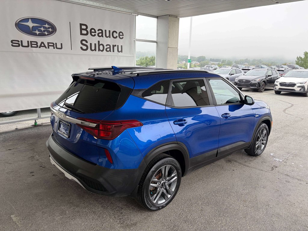 Kia Seltos LX 2023 à Saint-Georges, Québec - 3 - w1024h768px