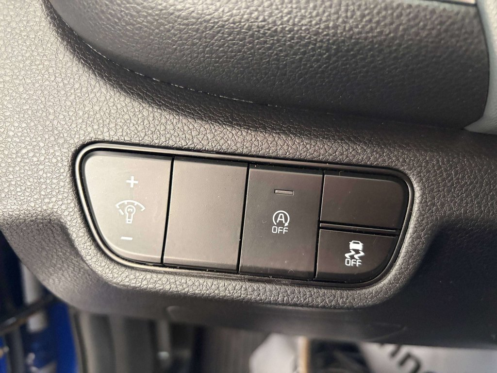 Kia Seltos LX 2023 à Saint-Georges, Québec - 17 - w1024h768px